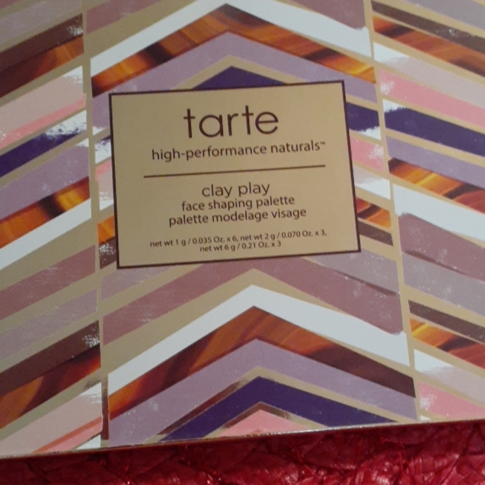 SOLD SET, EYESHADOW & LIP COLOR - Picture 4 of 7